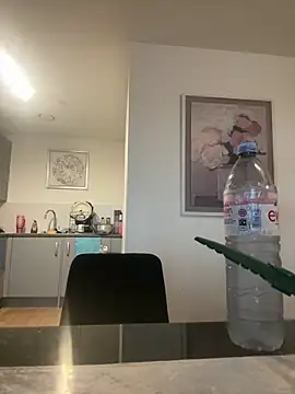 LavenderBrielle online show from 02.02.26