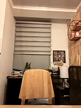 Magenta Moon online show from 06.01.26