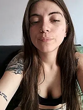 Snapshot of Ceciihot chatting on 01.06.26 Ceciihot online show from 01.06.26