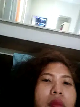 Snapshot of hornyjazzy chatting on 12.05.25 hornyjazzy online show from 12.05.25