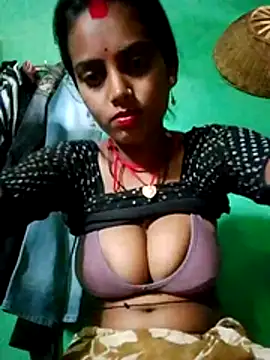 Snapshot of kami_sexe chatting on 08.02.26 kami sexe online show from 08.02.26
