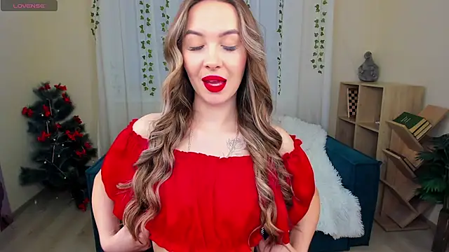 LunaCurly  online show from 01.16.26