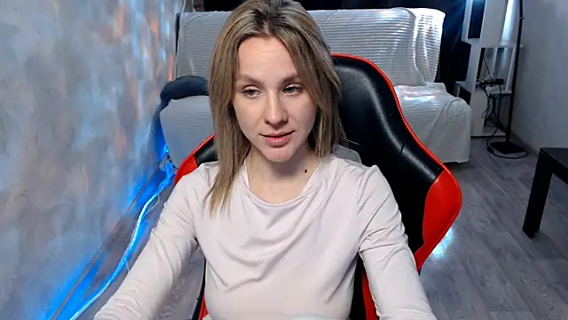 MiaBun1 online show from 03.02.26