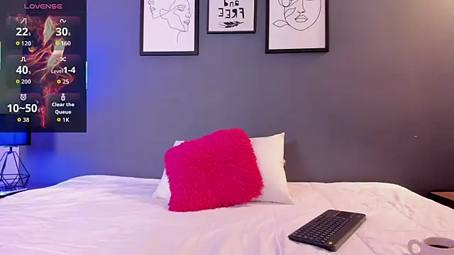 Melody evanss online show from 04.28.26