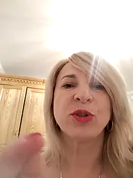 AhlyssaLove1155 online show from 05.04.26