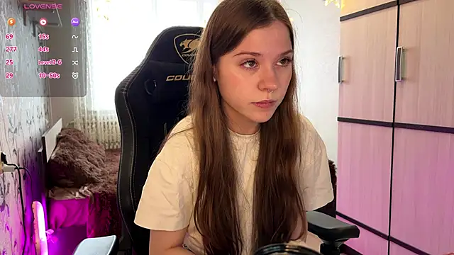 GayleLuu online show from 12.16.25