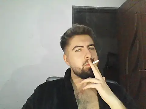 Snapshot of iigabi chatting on 12.18.25 iigabi online show from 12.18.25