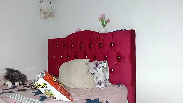 Snapshot of Alisson_Very_Dirty chatting on 01.09.26 Alisson Very Dirty online show from 01.09.26