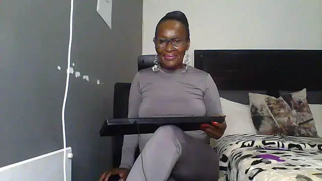 Snapshot of hotgrannxxx58 chatting on 07.15.26 hotgrannxxx58 online show from 07.15.26
