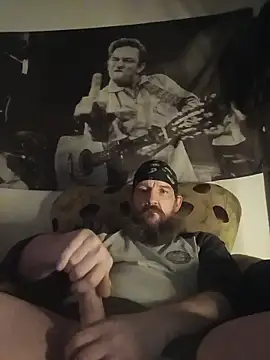 Snapshot of Spunfun555 chatting on 12.17.25 Spunfun555 online show from 12.17.25