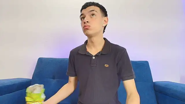 Kris Storm online show from 12.19.25