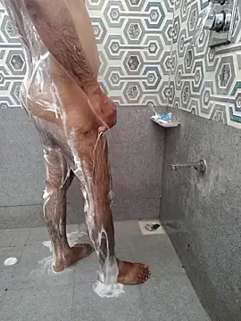 Snapshot of johny044 chatting on 02.10.26 johny044 online show from 02.10.26