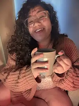 Snapshot of VanesssaMilf_ chatting on 01.18.26 VanesssaMilf online show from 01.18.26