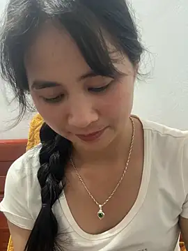 Him MountainGirl online show from 04.28.26