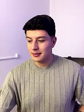 Snapshot of Goldenknight33 chatting on 01.15.26 Goldenknight33 online show from 01.15.26