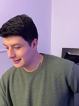 Snapshot of Goldenknight33 chatting on 02.10.26 Goldenknight33 online show from 02.10.26