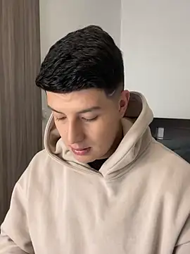 Snapshot of Goldenknight33 chatting on 02.13.26 Goldenknight33 online show from 02.13.26