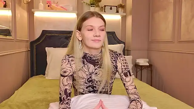 Snapshot of Vivien_Hans chatting on 02.09.26 Vivien Hans online show from 02.09.26