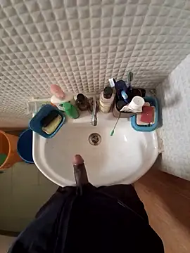 Snapshot of Sexycock106 chatting on 01.10.26 Sexycock106 online show from 01.10.26