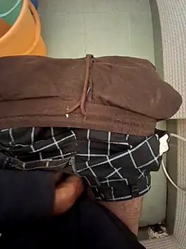 Snapshot of Sexycock106 chatting on 01.13.26 Sexycock106 online show from 01.13.26