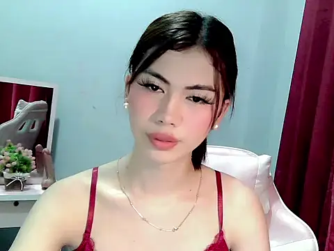 Ur hottestdella online show from 02.06.26