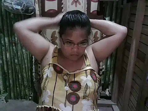 Snapshot of Hotty_babe23 chatting on 02.17.26 Hotty babe23 online show from 02.17.26