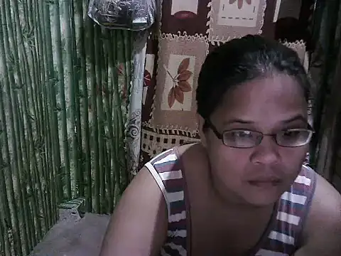 Snapshot of Hotty_babe23 chatting on 03.11.26 Hotty babe23 online show from 03.11.26