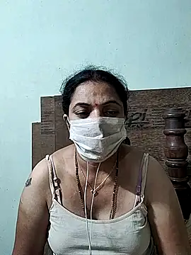 Snapshot of bhavyasri_55 chatting on 01.13.26 bhavyasri 55 online show from 01.13.26