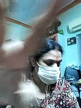 Snapshot of bhavyasri_55 chatting on 01.14.26 bhavyasri 55 online show from 01.14.26