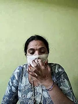 Snapshot of bhavyasri_55 chatting on 01.17.26 bhavyasri 55 online show from 01.17.26