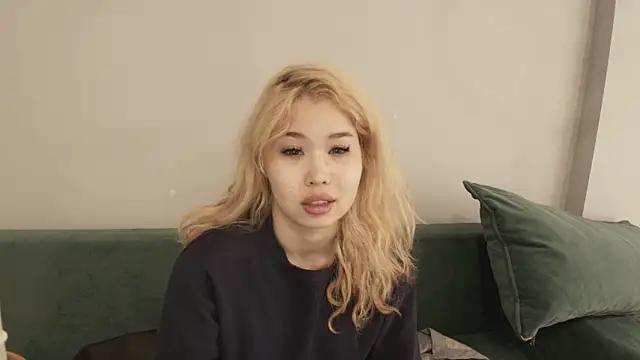 Snapshot of kimyjina chatting on 06.22.26 kimyjina online show from 06.22.26