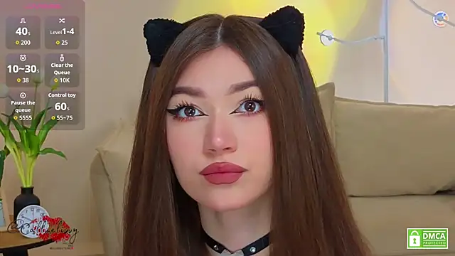 oliviaah  online show from 05.05.26