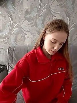 Snapshot of findwayout chatting on 02.15.26 findwayout online show from 02.15.26