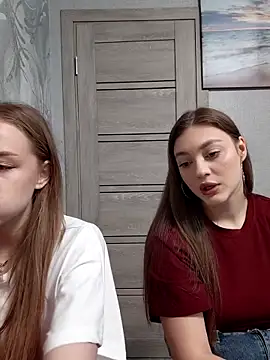 Snapshot of findwayout chatting on 03.05.26 findwayout online show from 03.05.26