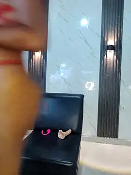 CaramelDesire online show from 04.29.26