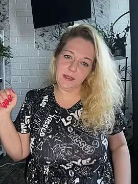 JenniferCarmen online show from 04.23.26