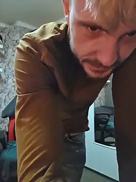 Dejvvvv95 online show from 03.18.26