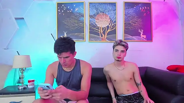 Alex jeins at online show from 03.02.26