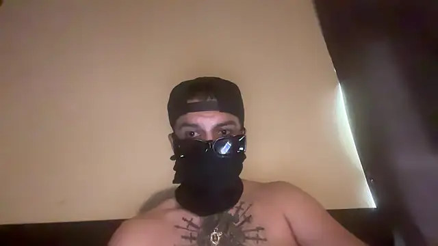 Snapshot of angelblanco chatting on 02.17.26 angelblanco online show from 02.17.26