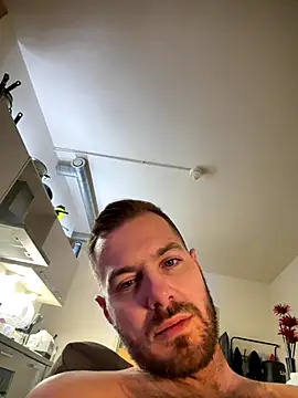 Snapshot of cheekycherryx chatting on 12.18.25 cheekycherryx online show from 12.18.25