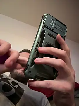 Snapshot of cheekycherryx chatting on 12.19.25 cheekycherryx online show from 12.19.25