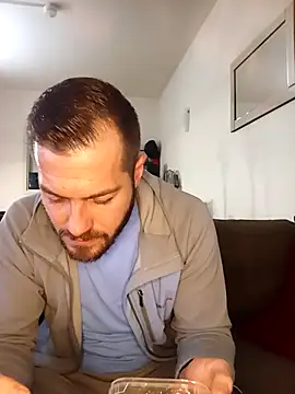 cheekycherryx online show from 03.17.26