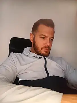 cheekycherryx online show from 04.01.26