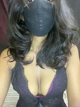 Hottie kia online show from 07.12.26