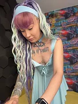 Tattoo  Moon online show from 05.08.26