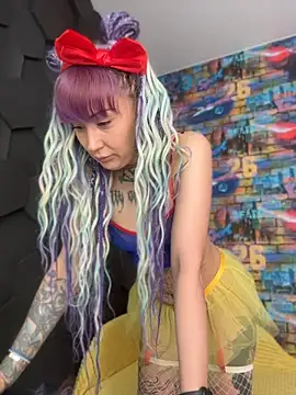 Tattoo  Moon online show from 05.14.26