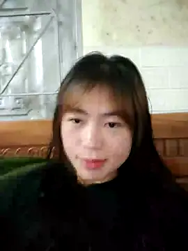 Snapshot of sofia-bae chatting on 12.18.25 sofia-bae online show from 12.18.25
