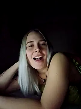 ChristinaWheeled11 online show from 03.21.26