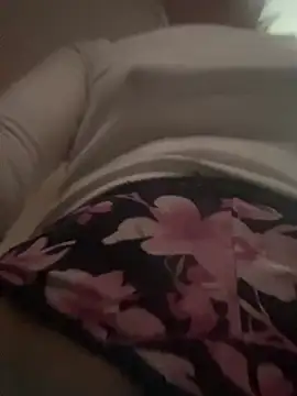 Snapshot of Bellaa25 chatting on 03.28.26 Bellaa25 online show from 03.28.26