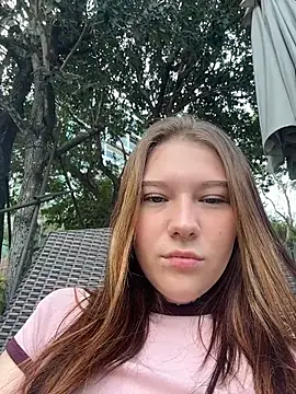 FionaMurr online show from 02.04.26